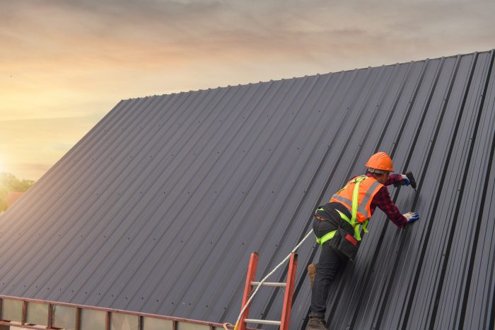 Metal Roof Maintenance (6 Best Practices)