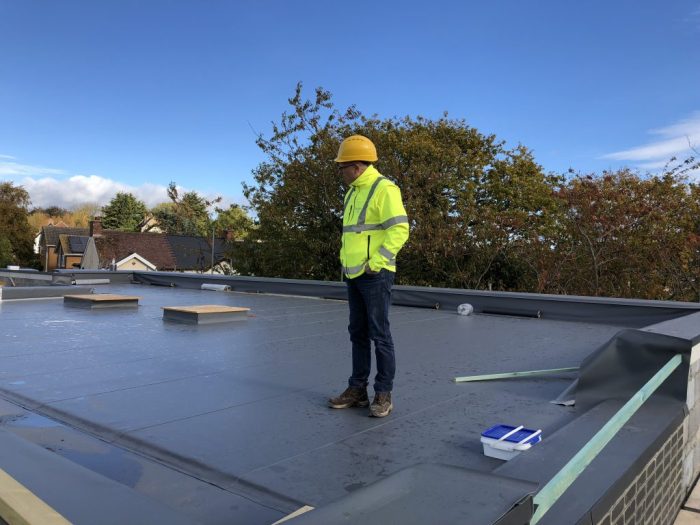 Flat Roof Contractors In London: 3 Things You Need To Know